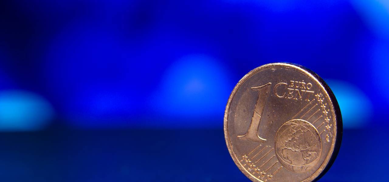 Bagaimana cara dagangkan EUR selepas pengumuman kadar ECB?