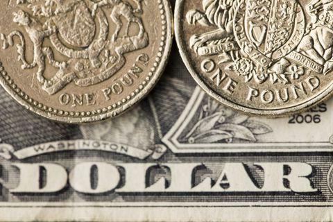 GBP / USD masih berada di bawah tekanan kerana ketidakpastian Brexit menjelang PMI di UK -05-08-2019