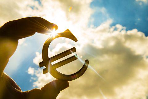 EUR/JPY melanggar rintangan harian - 19-05-2020
