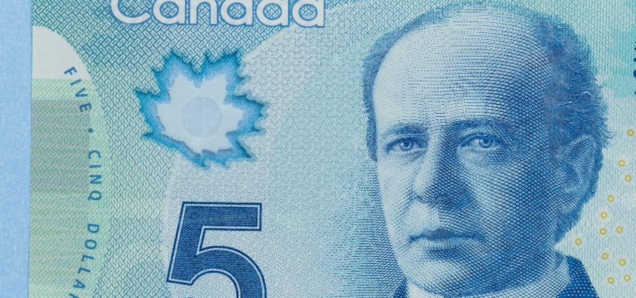 Adakah dolar Kanada akan menaik?