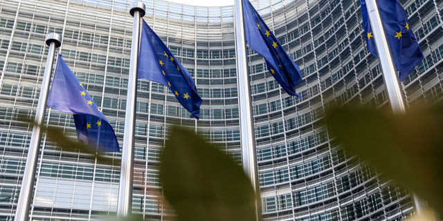 EUR / USD: Data IFO Jerman yang lemah dapat meningkatkan tekanan menurun