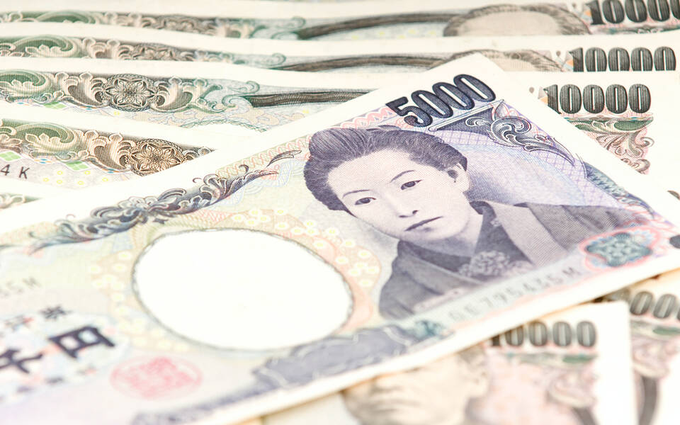 Yen Tersungkur kepada Paling Rendah Sejak 1990 , Betul Ke Ni?