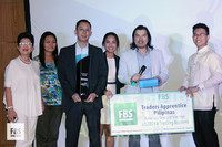 Syarikat FBS bertindak sebagai Penaja Emas Anugerah Celik Kewangan Angat Pilipinas!